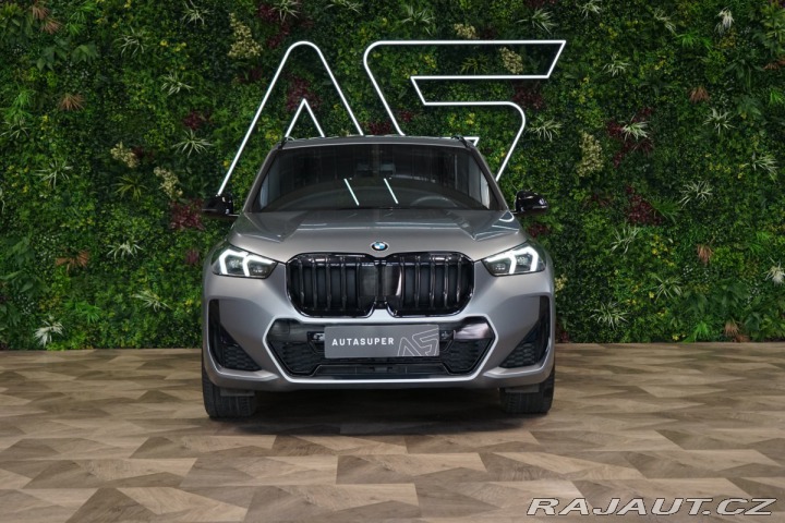 BMW X1 xDRIVE23i*PANO*360*HUD*SE 2022