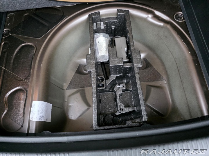 Škoda Rapid 1.2 TSi 66 KW-2017-1 MAJ. 2017