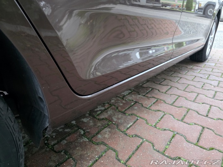 Škoda Rapid 1.2 TSi 66 KW-2017-1 MAJ. 2017