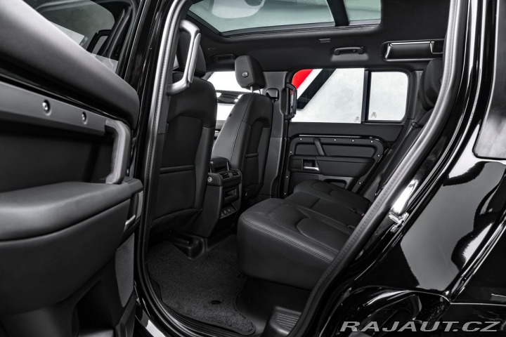 Land Rover Defender SE V6 D200, panorama, Mer 2025