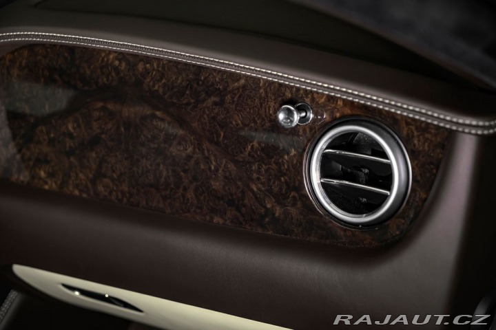 Bentley Ostatní modely Continental GT W12 Mulliner, masáže 1800