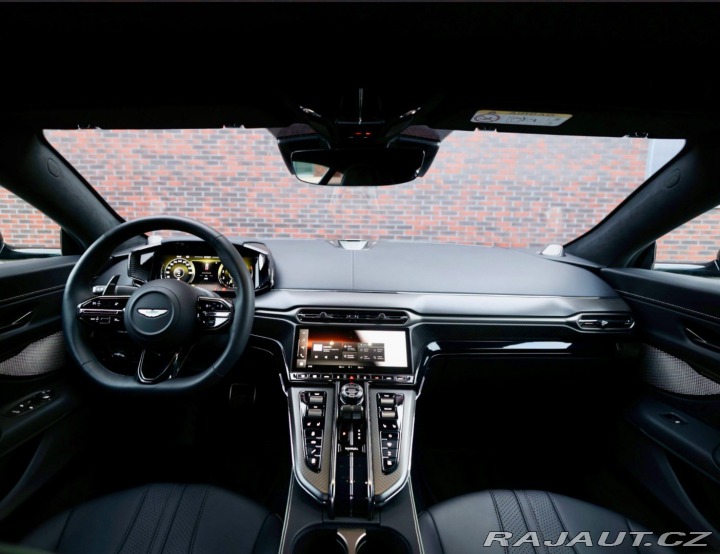 Aston Martin V8 Vantage | NaSklade - Malachite m 2024