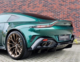 Aston Martin V8 Vantage | NaSklade - Malachite m 2024