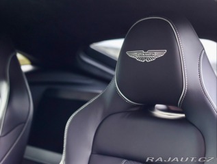 Aston Martin V8 Vantage | NaSklade - Malachite m 2024