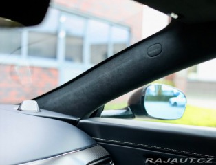 Aston Martin V8 Vantage | NaSklade - Malachite m 2024