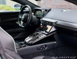 Aston Martin V8 Vantage | NaSklade - Malachite m 2024