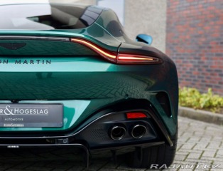 Aston Martin V8 Vantage | NaSklade - Malachite m 2024