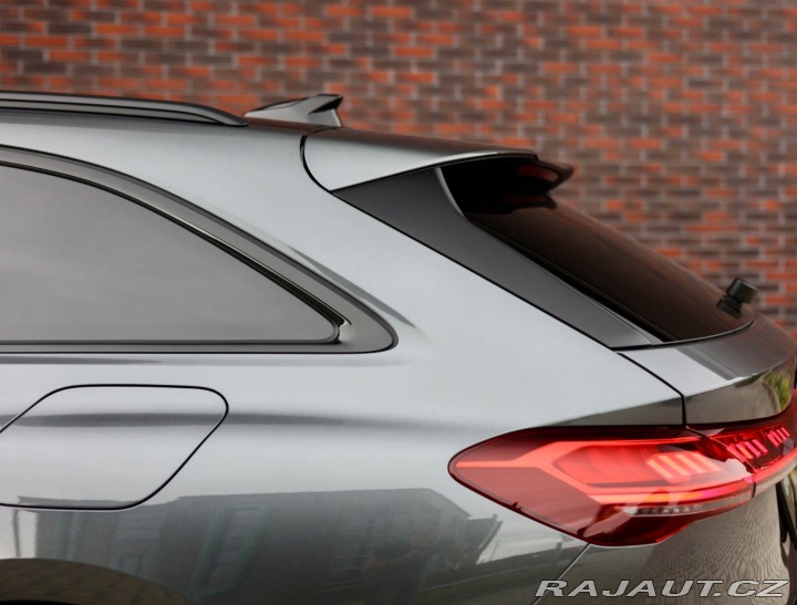 Audi Ostatní modely A5 Avant 2.0 TFSI e-hybrid 270KW 2025