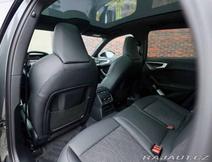 Audi Ostatní modely A5 Avant 2.0 TFSI e-hybrid 270KW 2025