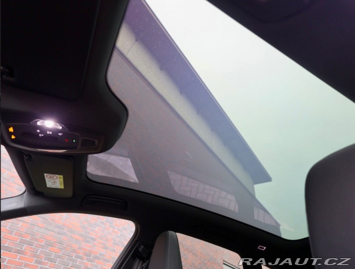 Audi Ostatní modely A5 Avant 2.0 TFSI e-hybrid 270KW 2025