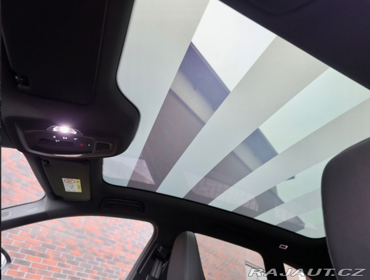 Audi Ostatní modely A5 Avant 2.0 TFSI e-hybrid 270KW 2025