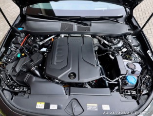 Audi Ostatní modely A5 Avant 2.0 TFSI e-hybrid 270KW 2025