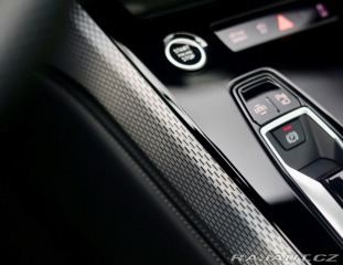 Audi Ostatní modely A5 Avant 2.0 TFSI e-hybrid 270KW 2025