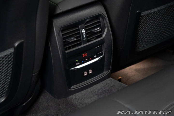 BMW 3 Touring 320d mHEV xDriv 2022