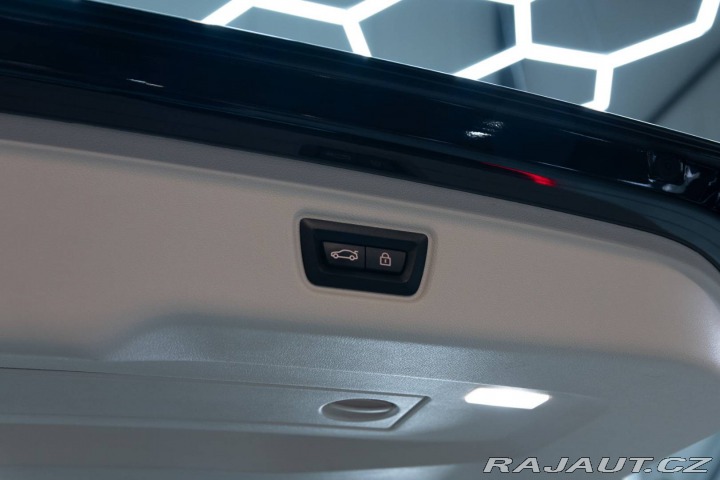 BMW 3 Touring 320d mHEV xDriv 2022