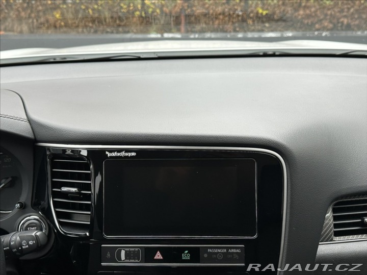 Mitsubishi Outlander 2,0 150PS Instyle+-7 A/T 2019