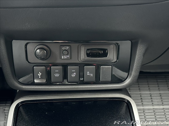 Mitsubishi Outlander 2,0 150PS Instyle+-7 A/T 2019