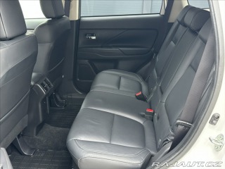 Mitsubishi Outlander 2,0 150PS Instyle+-7 A/T 2019