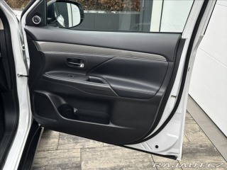 Mitsubishi Outlander 2,0 150PS Instyle+-7 A/T 2019