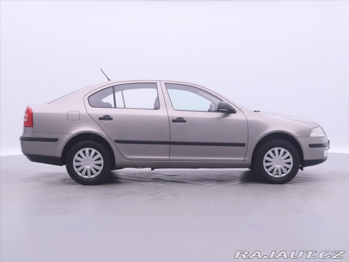 Škoda Octavia 1,6 MPI 75kW CZ Klima Tou 2011