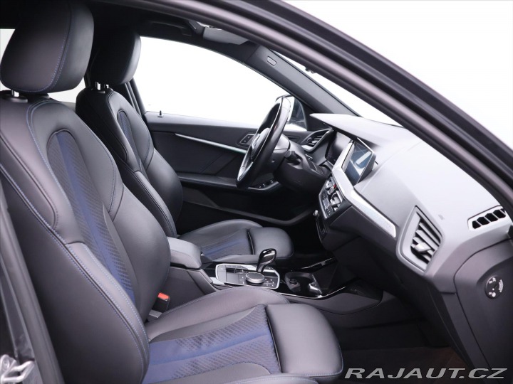 BMW 1 1,5 116d 85kW M-Sport Hee 2021