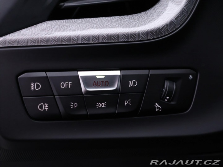 BMW 1 1,5 116d 85kW M-Sport Hee 2021