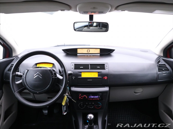 Citroën C4 1,6 HDI 66kW STK 01/2027 2007