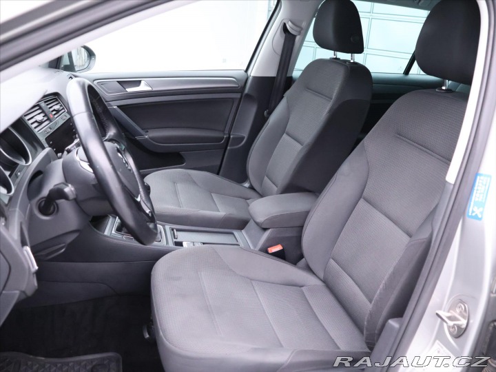 Volkswagen Golf 1,6 TDI LED DPH 1.Maj. 2019