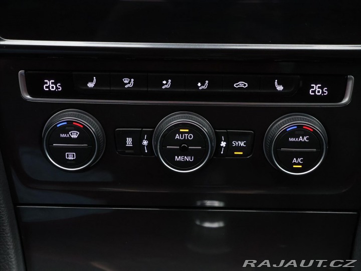 Volkswagen Golf 1,6 TDI LED DPH 1.Maj. Ta 2019