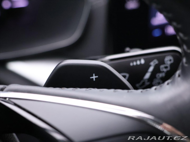 Škoda Octavia 2,0 TDI 110kW DSG Clever 2023