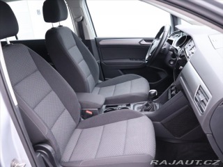 Volkswagen Touran 2,0 TDI 110kW DSG 1.Maj D 2021