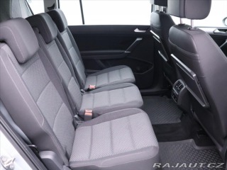 Volkswagen Touran 2,0 TDI 110kW DSG 1.Maj D 2021