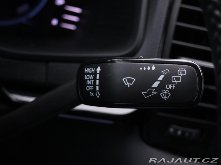 Škoda Karoq 2,0 TDI DSG 4x4 Sportline 2022