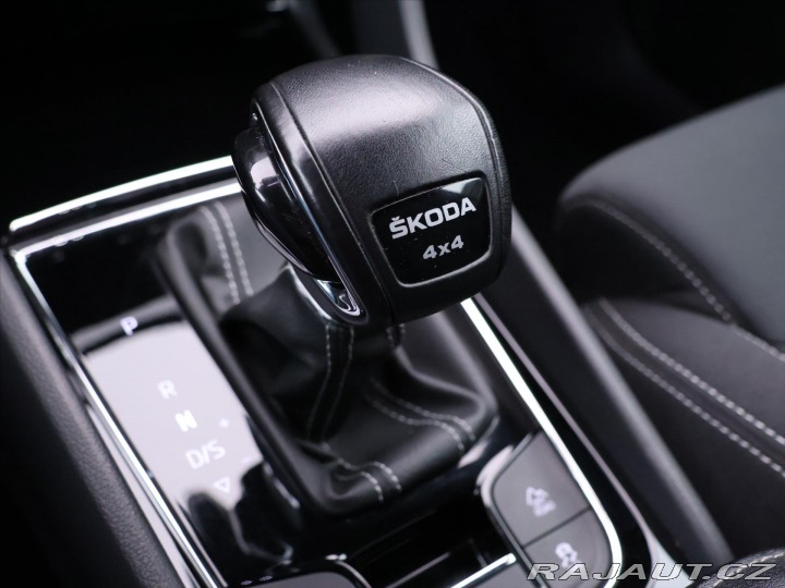 Škoda Karoq 2,0 TDI DSG 4x4 Sportline 2022