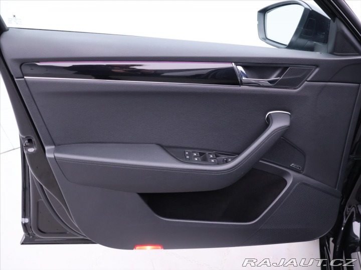 Škoda Superb 2,0 TDI 110kW DSG L&K 2022