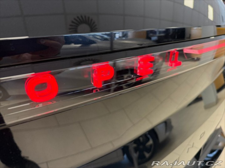 Opel Grandland 1.2 GS 1.2 TURBO 107 kW e 2025