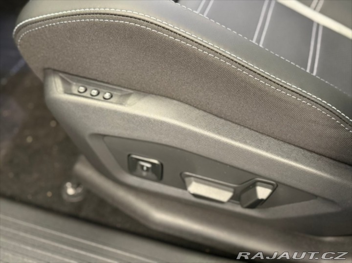 Opel Grandland 1.2 GS 1.2 TURBO 107 kW e 2025