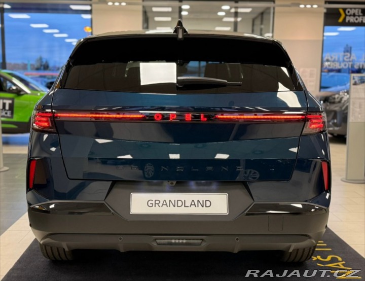 Opel Grandland 1.2 GS 1.2 TURBO 107 kW e 2025