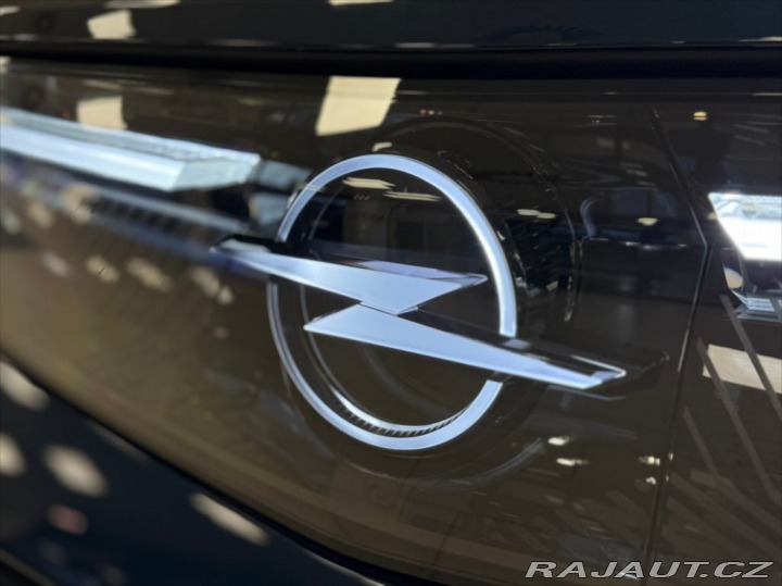 Opel Grandland 1.2 GS 1.2 TURBO 107 kW e 2025