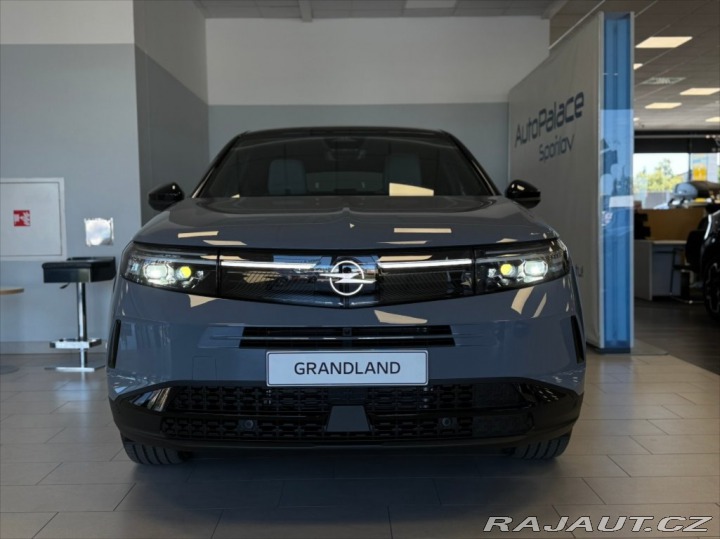 Opel Grandland 1.2 GS 1.2 TURBO 107 kW e 2025