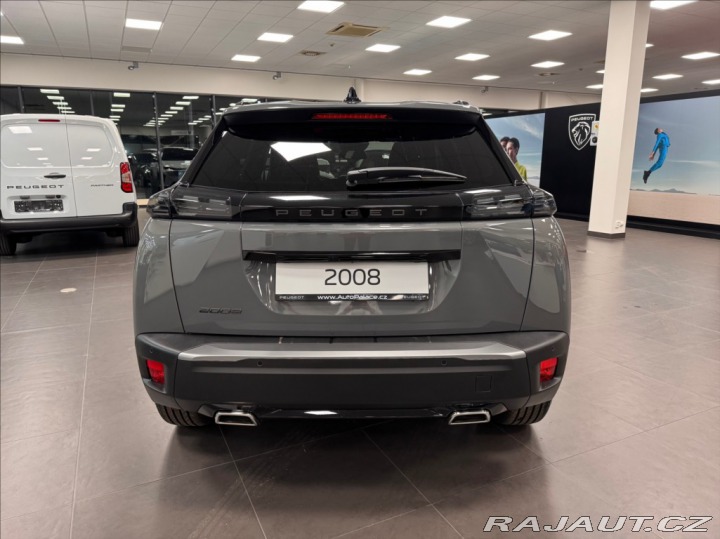 Peugeot 2008 1,2 ALLURE PT 100 S&S 2026
