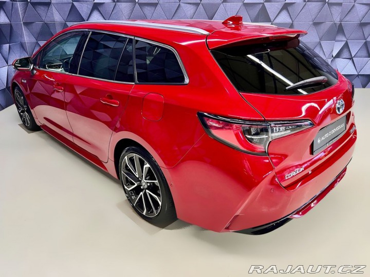 Toyota Corolla 2.0 Hybrid e-CVT Executiv 2020