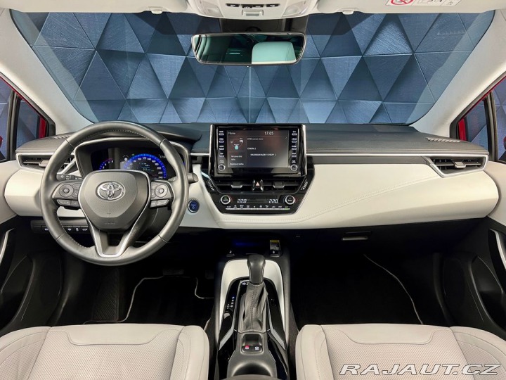 Toyota Corolla 2.0 Hybrid e-CVT Executiv 2020