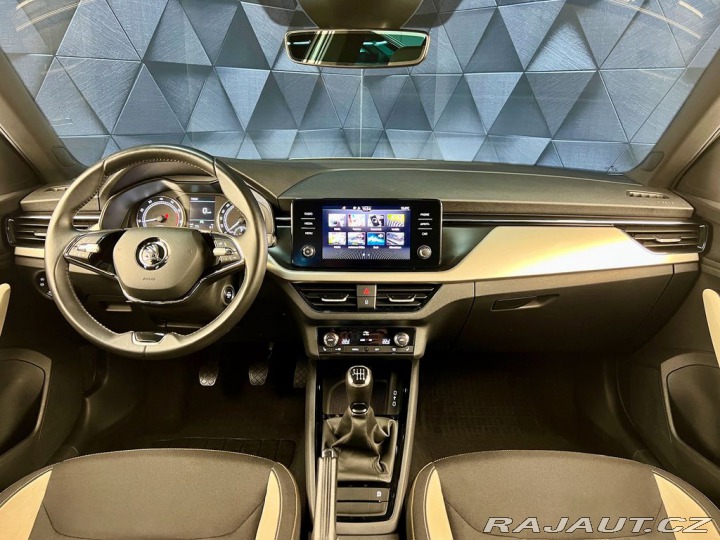 Škoda Kamiq 1.5TSI STYLE, LED, KEYLES 2021