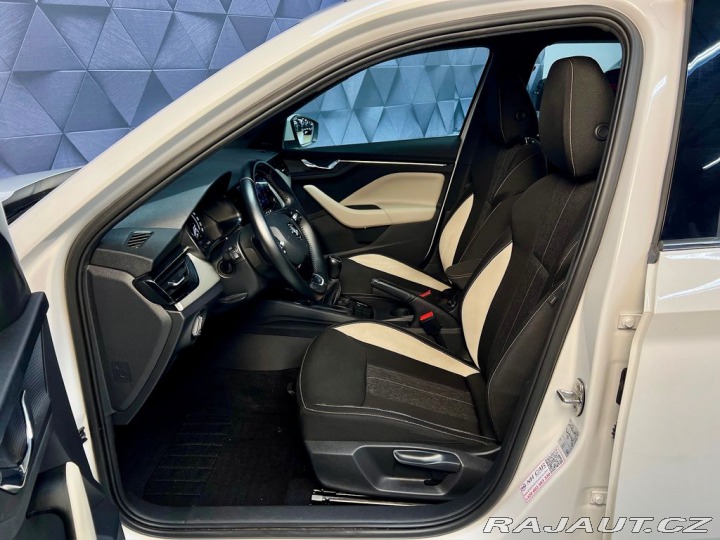 Škoda Kamiq 1.5TSI STYLE, LED, KEYLES 2021