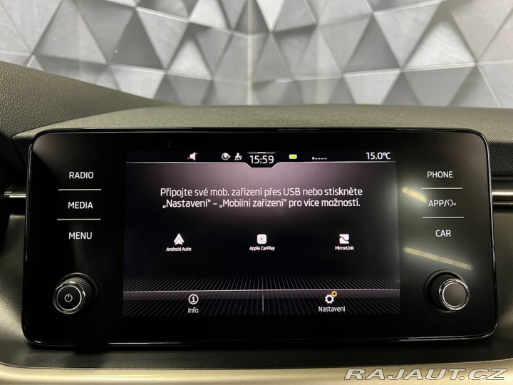 Škoda Kamiq 1.5TSI STYLE, LED, KEYLES 2021