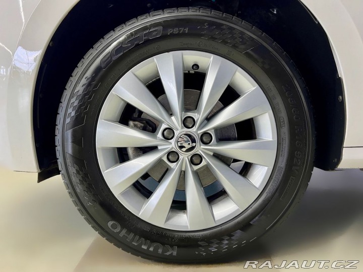 Škoda Kamiq 1.5TSI STYLE, LED, KEYLES 2021