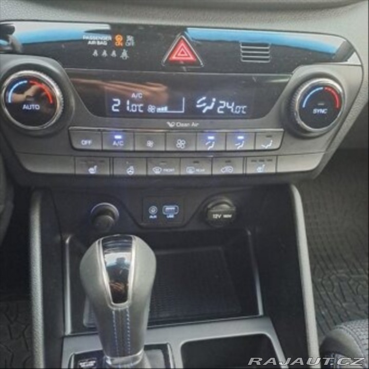 Hyundai Tucson 2,0 CRDi automat 4x4 90 1800