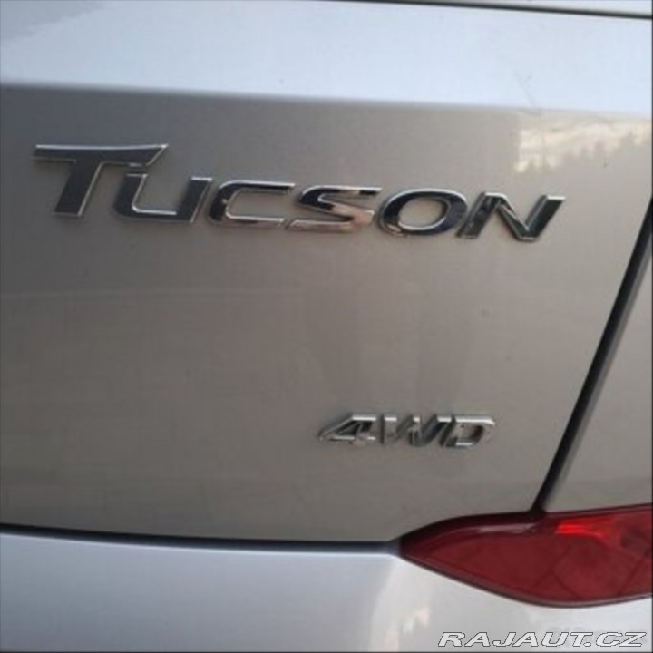 Hyundai Tucson 2,0 CRDi automat 4x4 90 1800