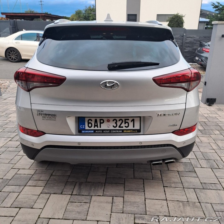 Hyundai Tucson 2,0 CRDi automat 4x4 90 1800
